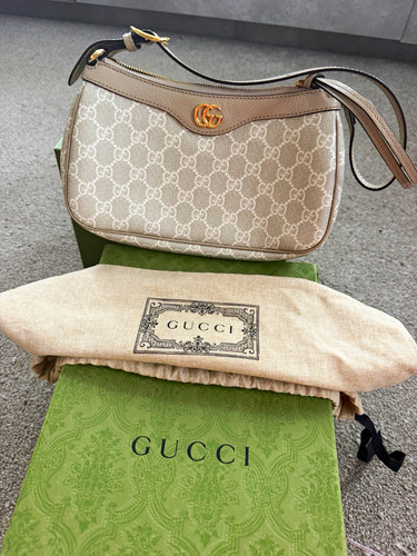 Gucci monogram beige canvas - monogram,